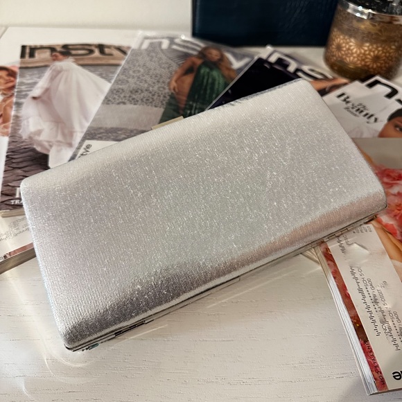 Mosaic Clutch - Picture 3 of 3